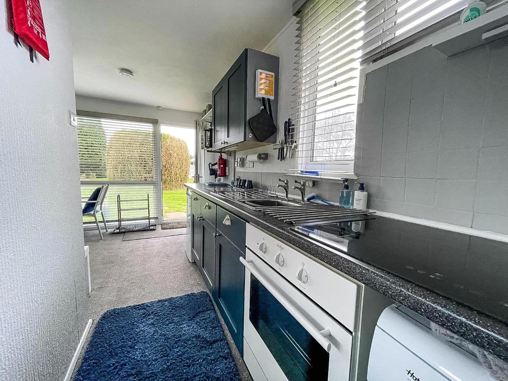 Lovely 4 Berth Chalet In The Coastal Village Of Heacham, Ref 92018Cs 外观 照片